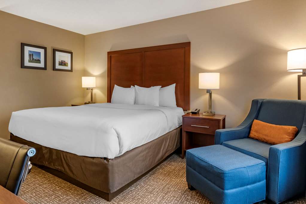 Comfort Inn PA Turnpike 1 81 - photo 6