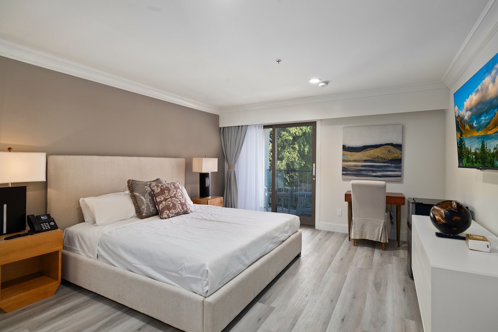 Hotel Huntington - photo 14