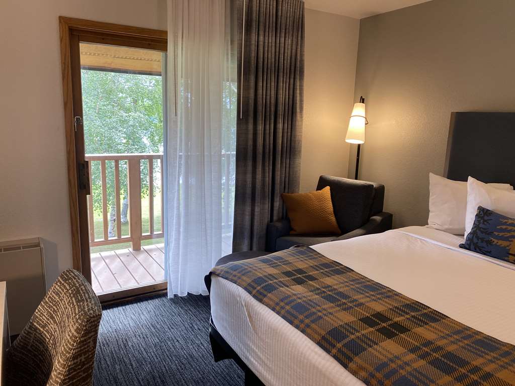 Best Western Lake Lucille Inn - photo 16
