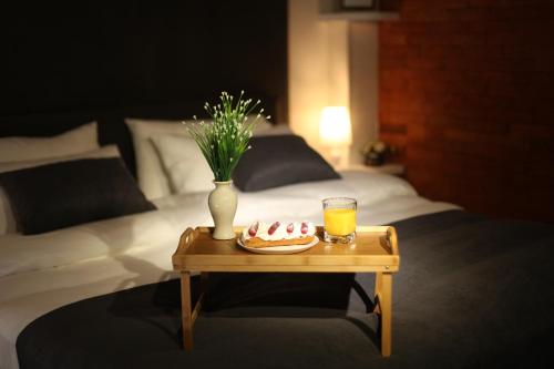 Luxury Duplex Studios City Center