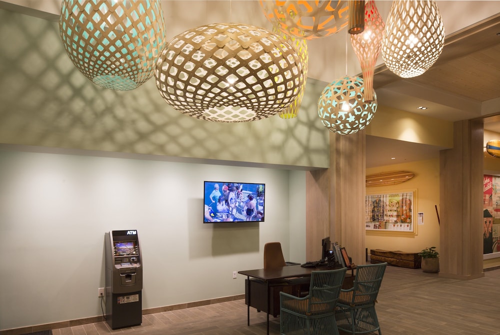 Queen Kapiolani Hotel - photo 4