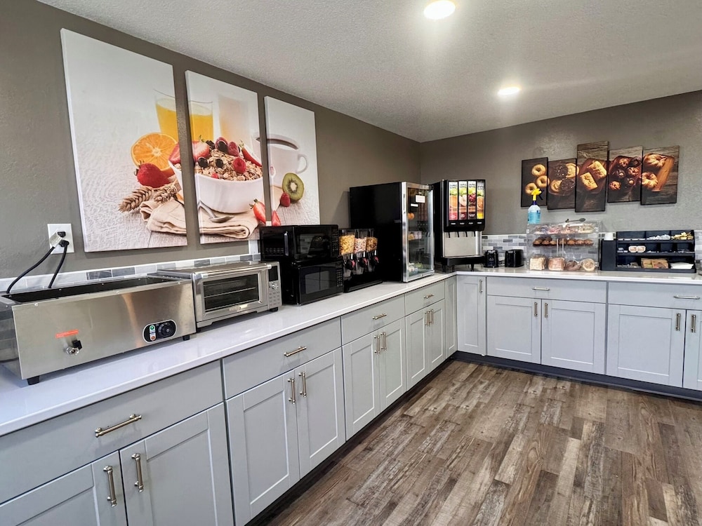 Baymont by Wyndham Great Falls City Center - photo 28
