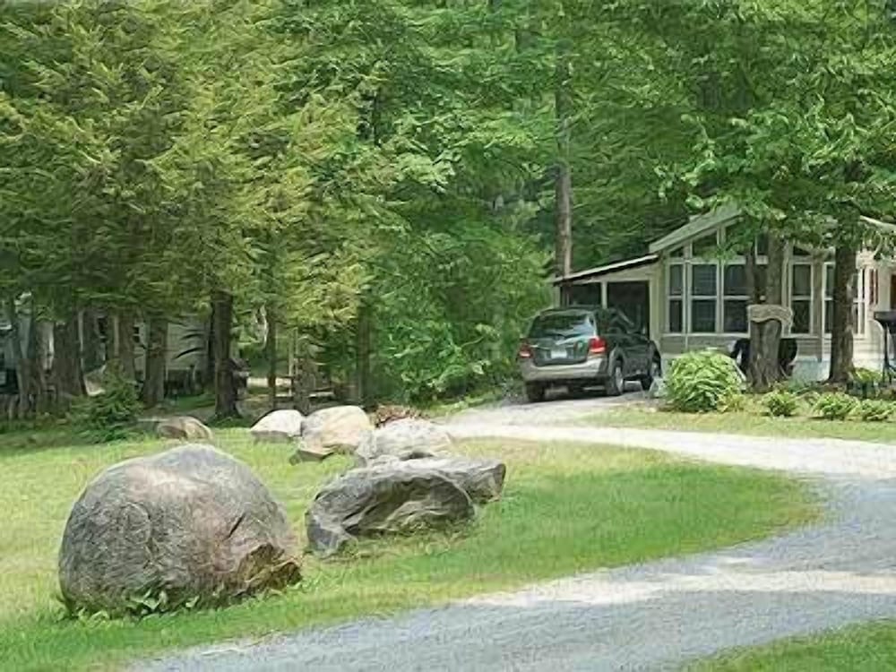 Alpine Lake RV Resort - photo 3