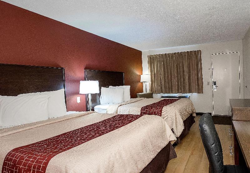 Red Roof Inn Dayton Huber Heights - photo 32