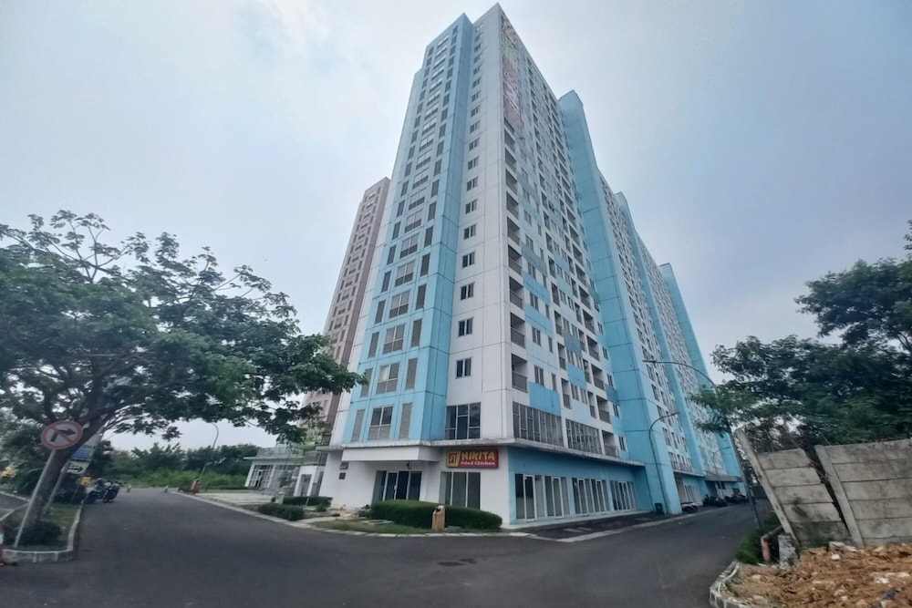 Hotel O Apartement Sentraland Karawang By Gs in Karawang, Indonesia