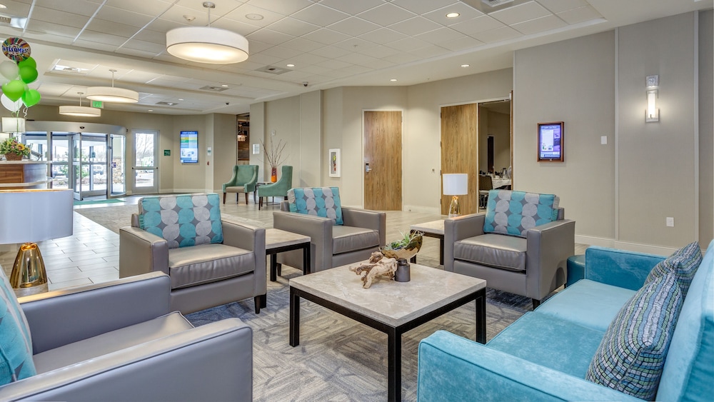 Holiday Inn & Suites Bellingham by IHG - photo 101