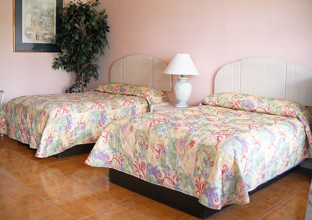 Conty's Motel - photo 9