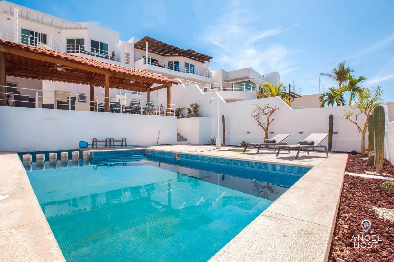 Large Private Terrace & Expansive Views in La Paz, Mexico