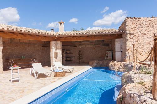 Ca Nostra — hotel in Algaida