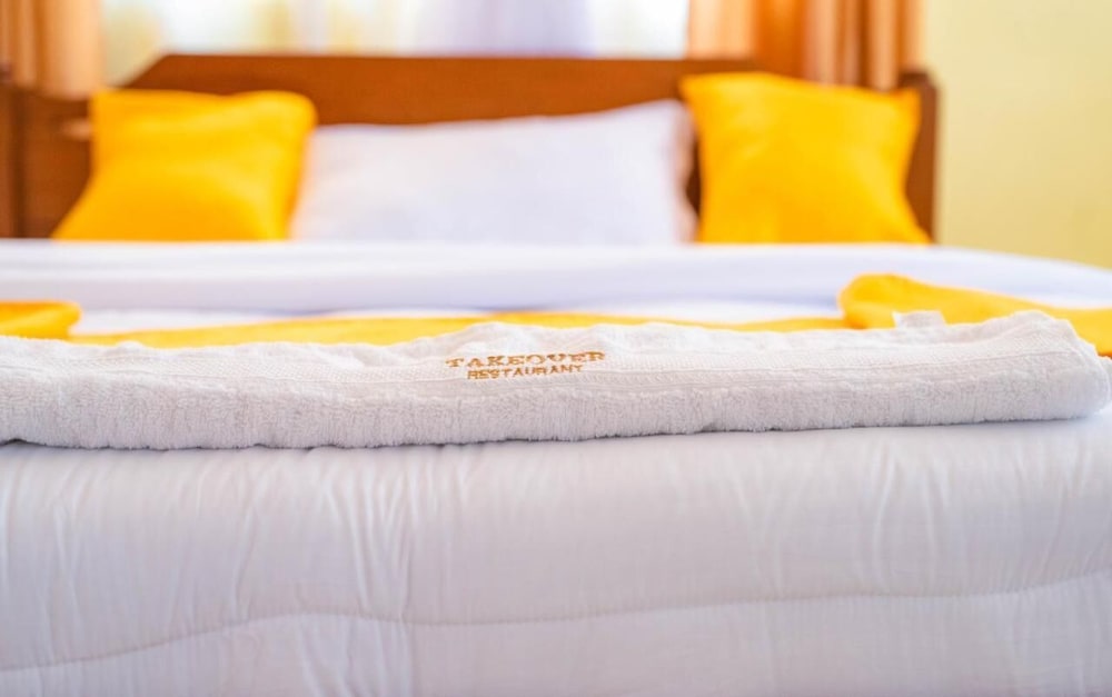 Takeover Hotel - carbon neutral hotel in Kisumu