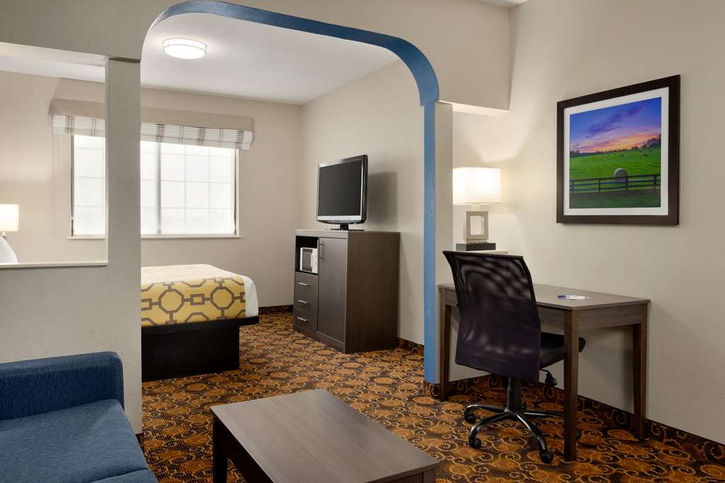 Baymont by Wyndham Winchester - photo 16