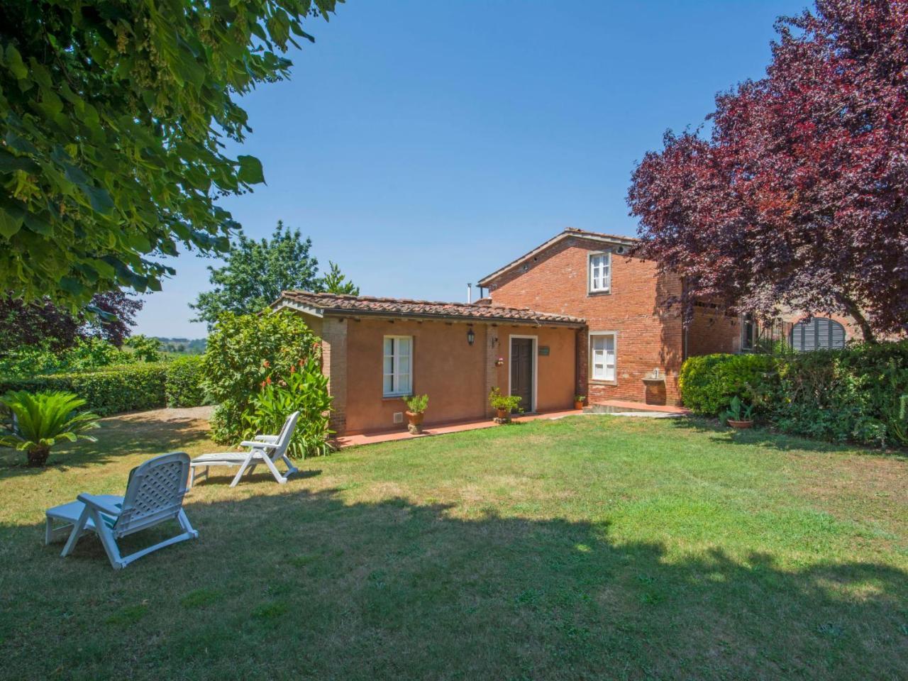 Holiday Home Il Fienile del Colle by Interhome — 4-Star Luxury Hotel in Pescia, Italy