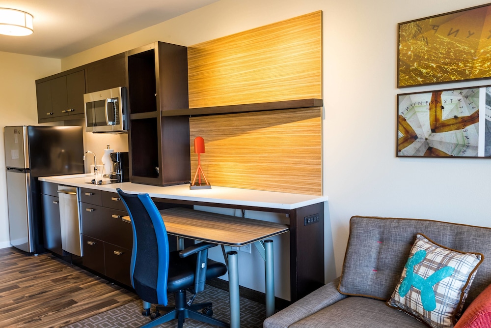 TownePlace Suites by Marriott Portland Beaverton - photo 20
