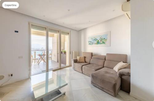 5 Stars Apart Sea View — 4-Star Luxury Hotel in Genoa, Italy