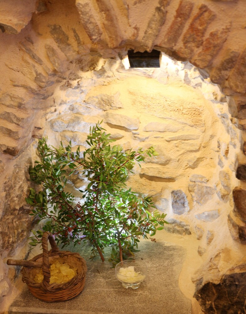 Stoes Traditional Suites — Chios — photo 2