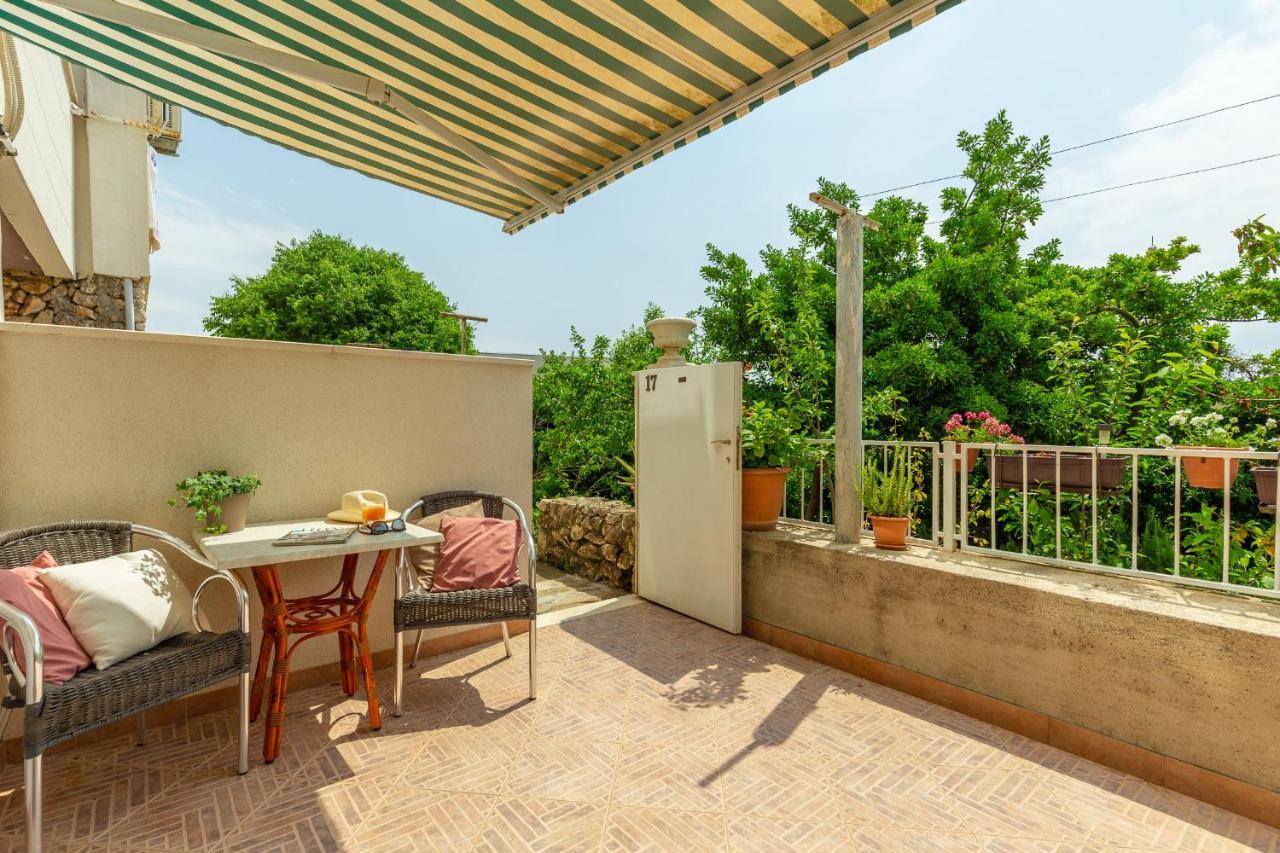 Studio Kristic Cozy Studio with a Terrace