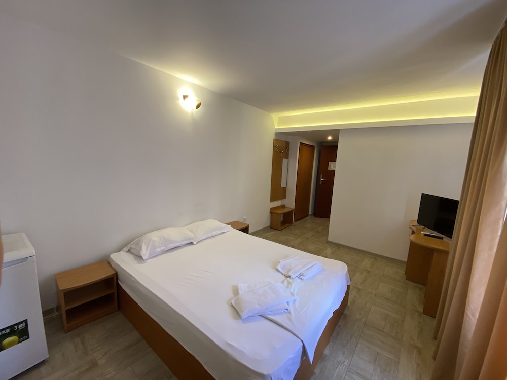 Hotel Gorj — Targu Jiu — photo 3