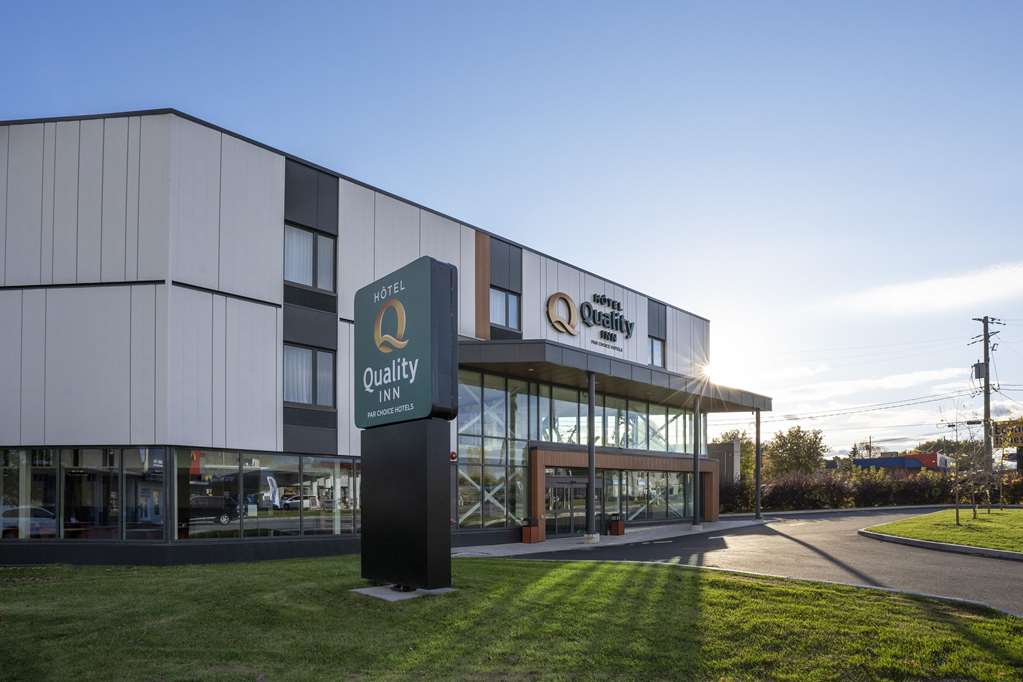 Quality Inn - carbon neutral hotel in Quebec