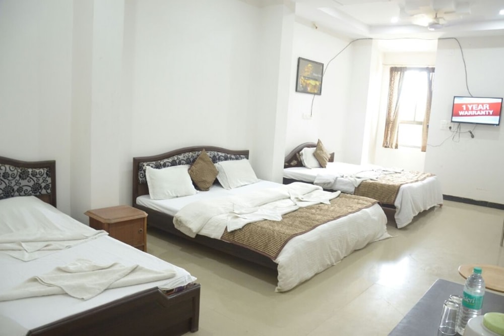 Hotel Green Valley in Udaipur, India