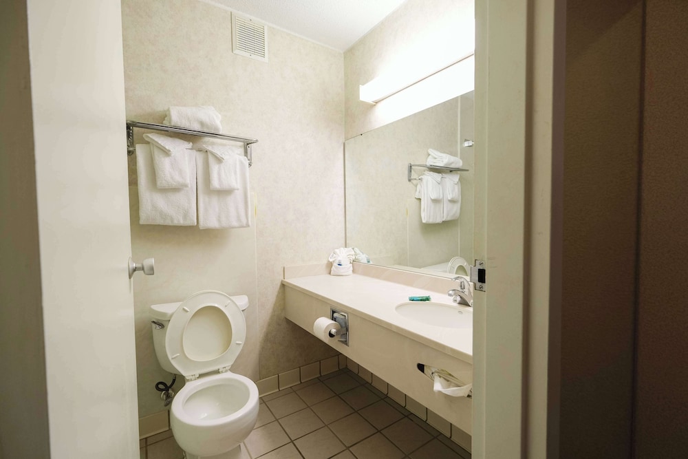 Fireside Inn & Suites Portland - photo 66