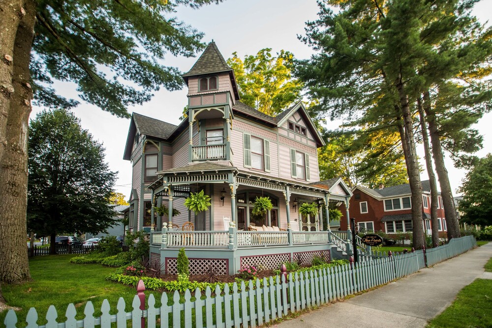 The Inn At Five Points in Saratoga Springs, United States
