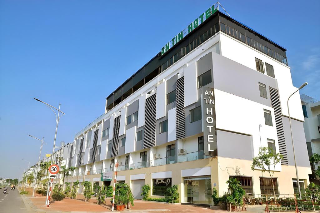 An Tín Hotel in Haiphong, Vietnam