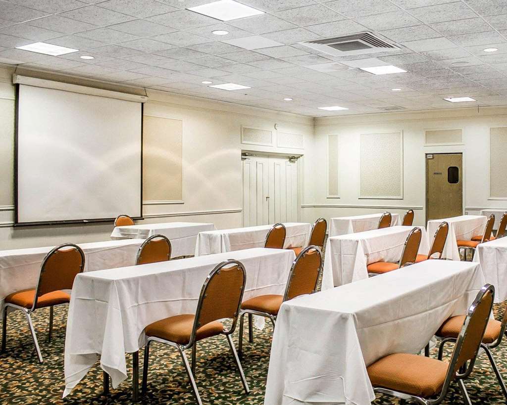 Quality Inn Rhinelander - photo 30