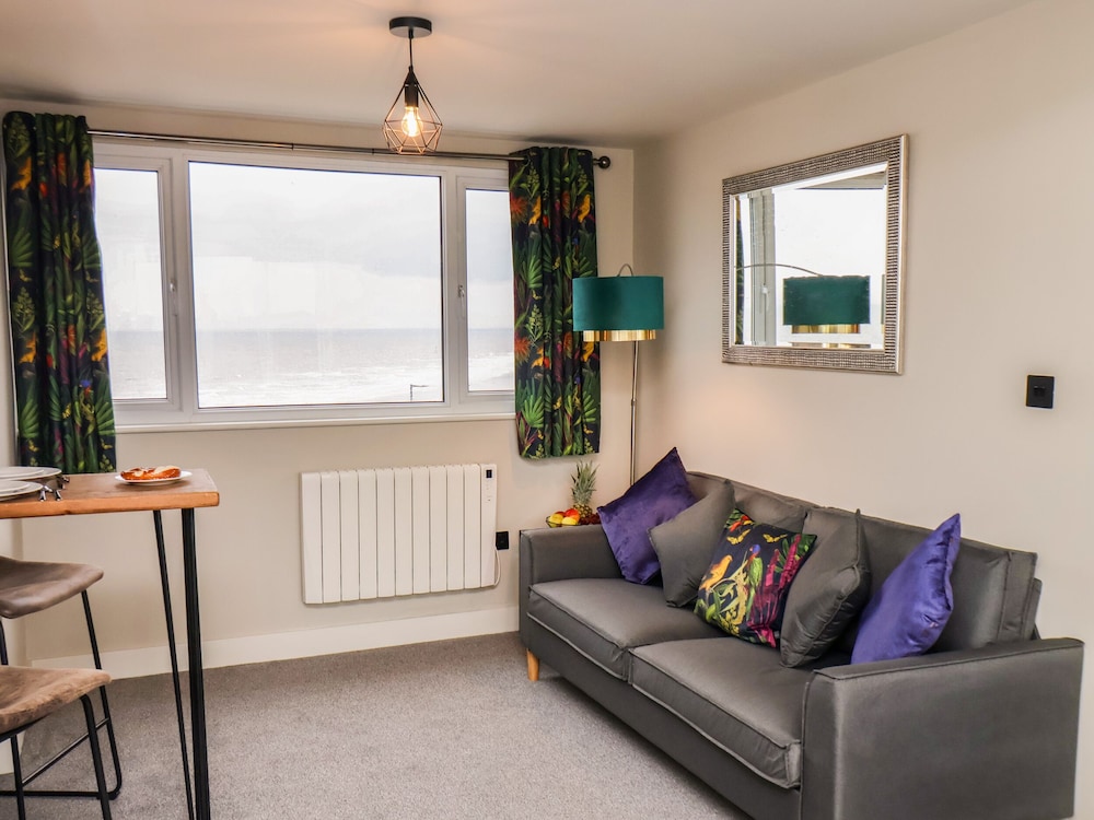 Apt 10 Hunter's Quay — 4-Star Luxury Hotel in Bridlington, United Kingdom