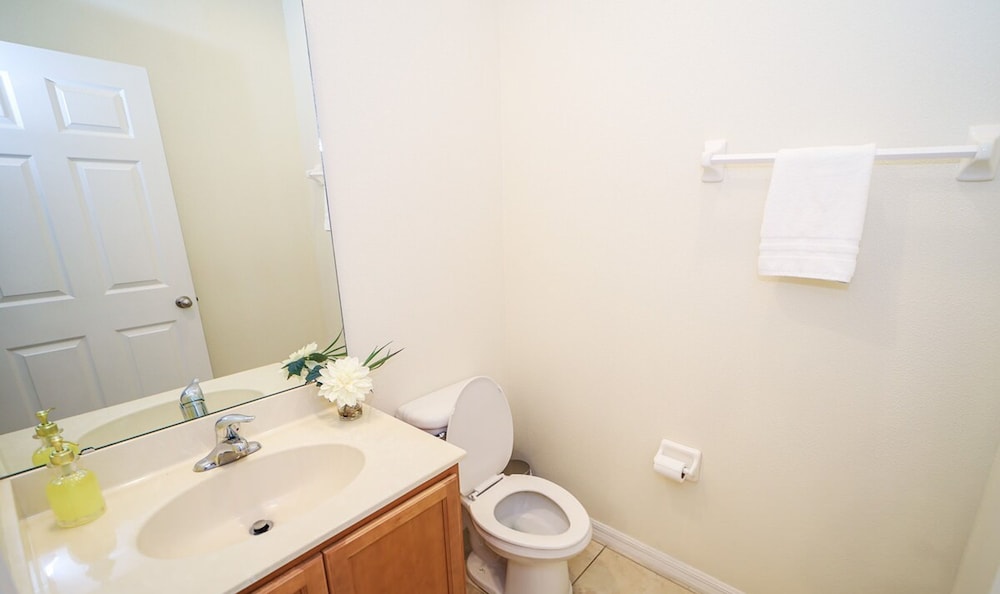 Townhome Jacuzzi Grill 10 min Disney - photo 18
