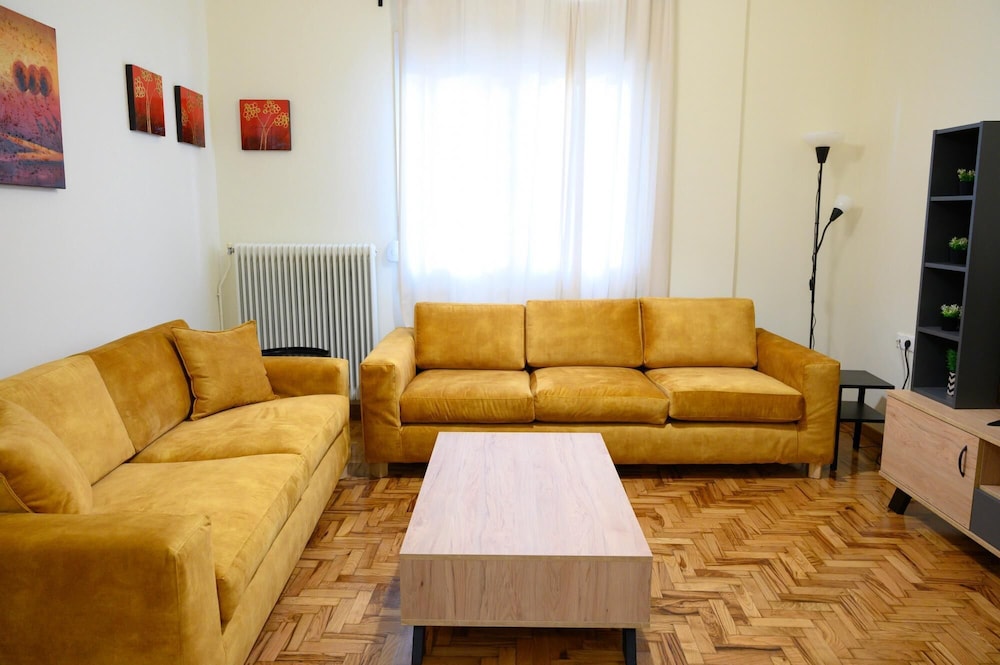 Stella s Minimal Lodge — 4-Star Luxury Hotel in Trikala, Greece