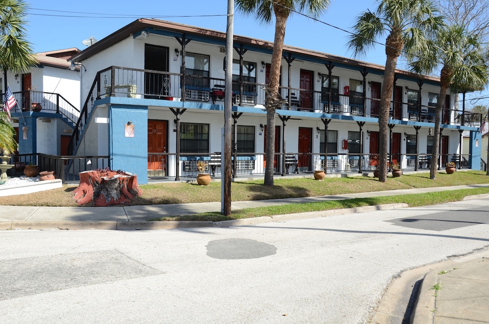 Merida Inn and Suites - photo 33