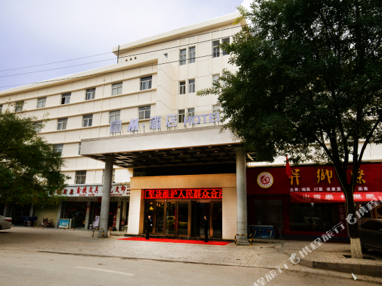 Qingcheng M Hotel - last minute hotel in Qingyang