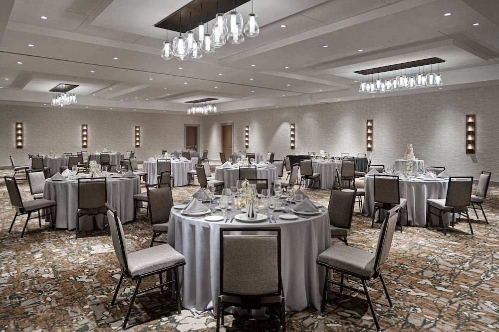 Hilton Garden Inn Camden Waterfront Philadelphia - photo 43