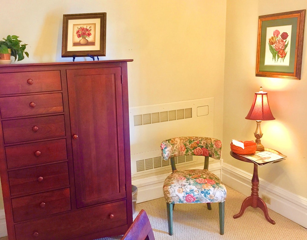 Lyndon House B&B - photo 22