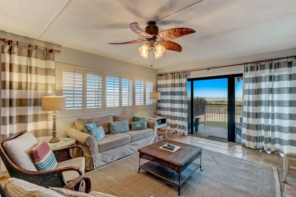 Amelia By The Sea 112 ASea 2 Br Condo — 4-Star Luxury Hotel in Fernandina Beach, United States