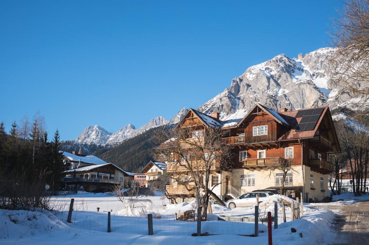 Haus Alpenruhe by Schladmingurlaub — 4-Star Luxury Hotel in Ramsau Am Dachstein, Austria
