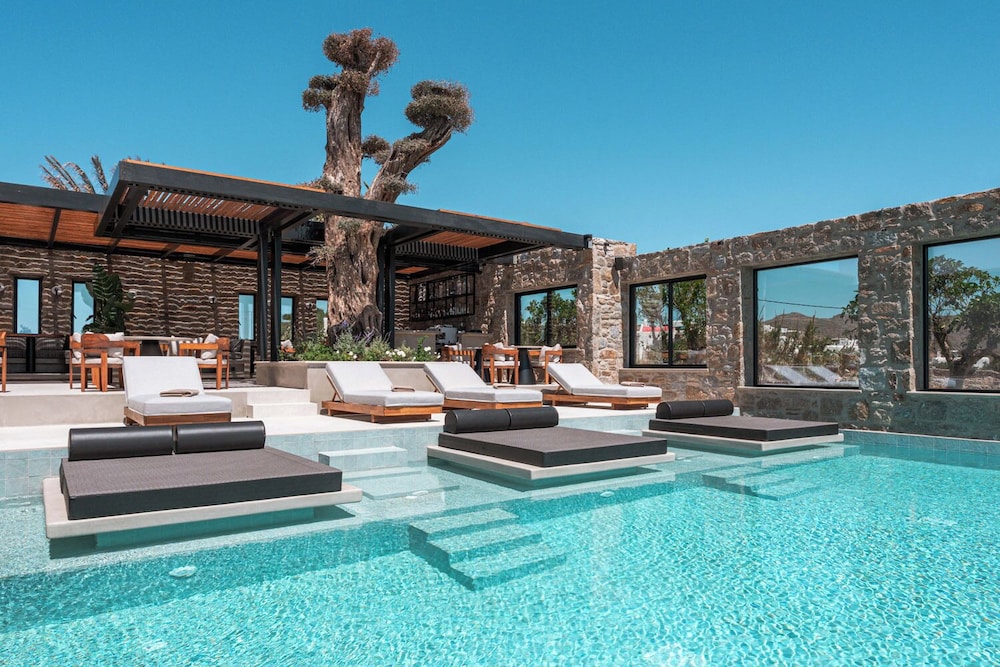 Noir Mykonos — 5-Star Luxury Hotel in Mykonos, Greece
