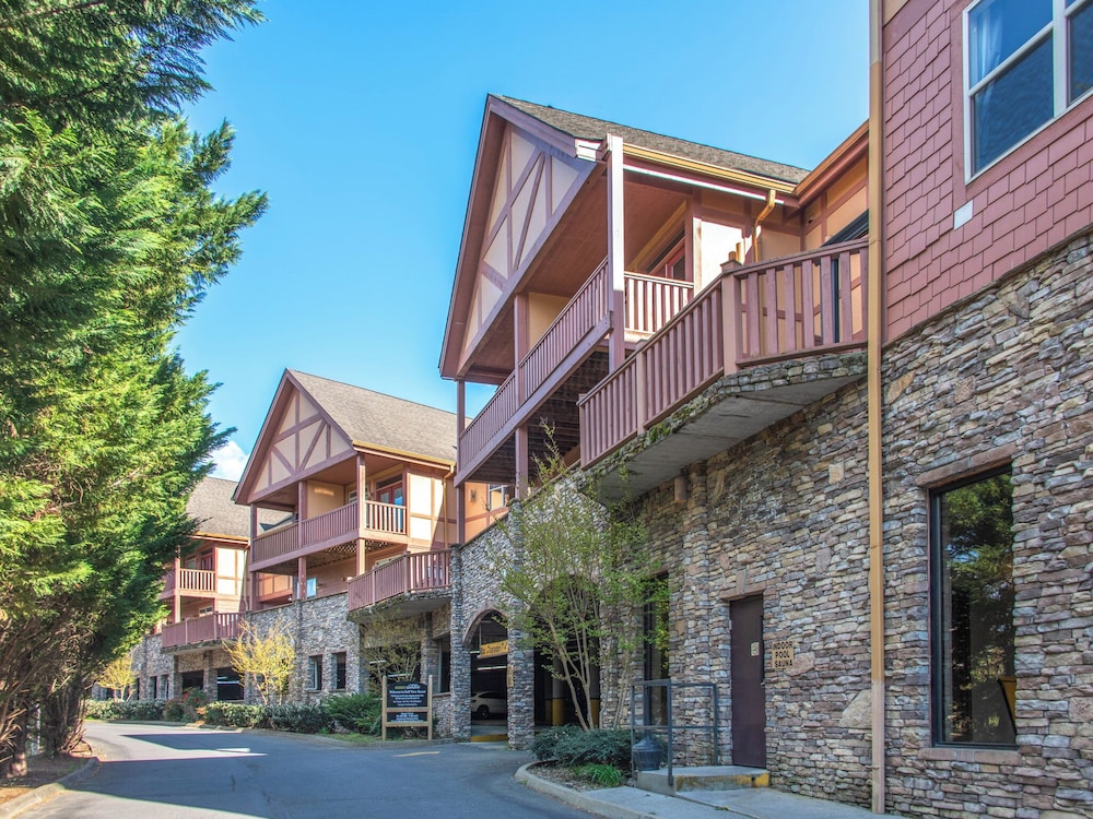Golf View Resort by Jackson Mountain Rentals - photo 24