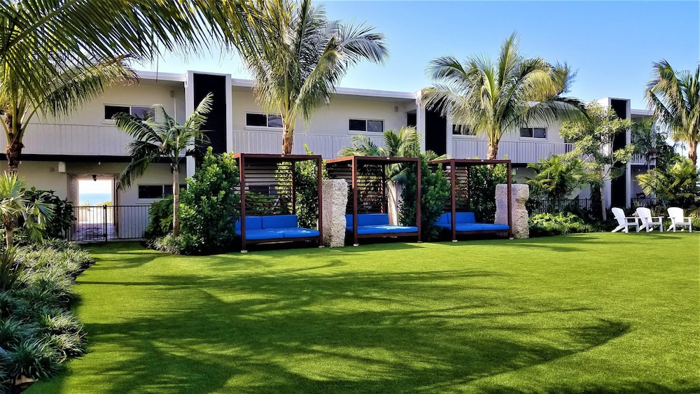 Bali Hai Beachfront Resort and Spa - photo 61
