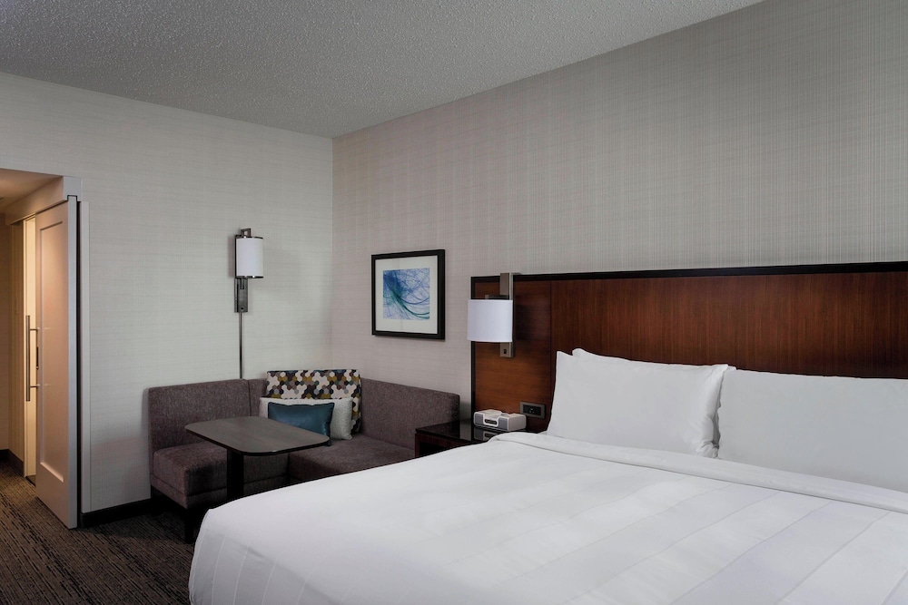 Houston Airport Marriott at George Bush Intercontinental - photo 4