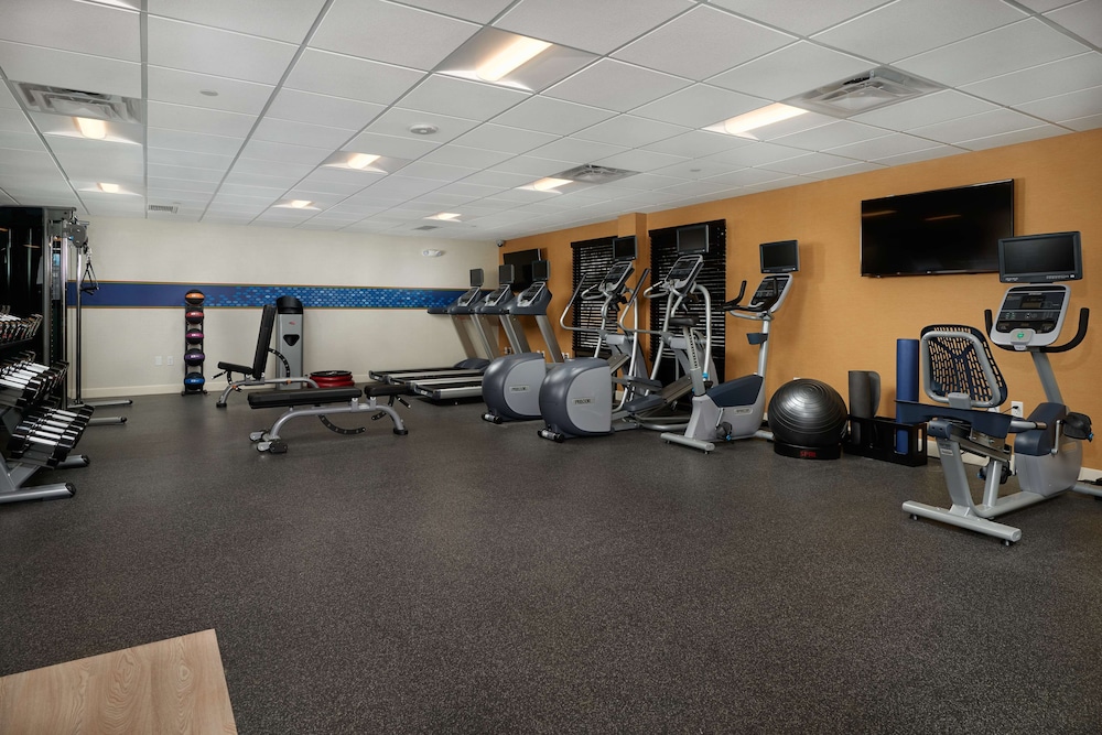 Hampton Inn & Suites Phoenix Scottsdale on Shea Boulevard - photo 43