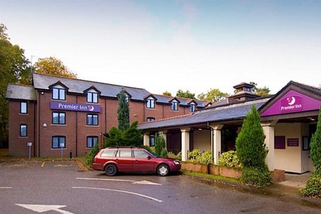 Premier Inn Alderley Edge in Wilmslow, United Kingdom