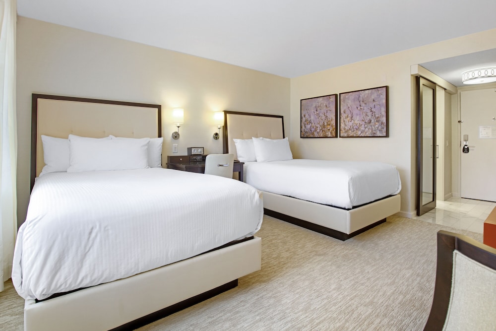 The H Hotel - photo 13