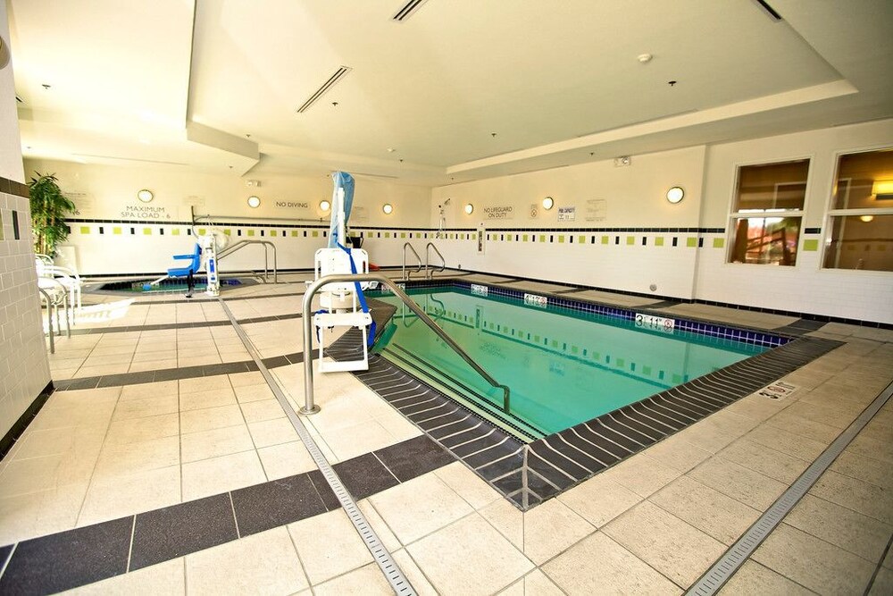 Fairfield Inn & Suites by Marriott Santa Maria - photo 28