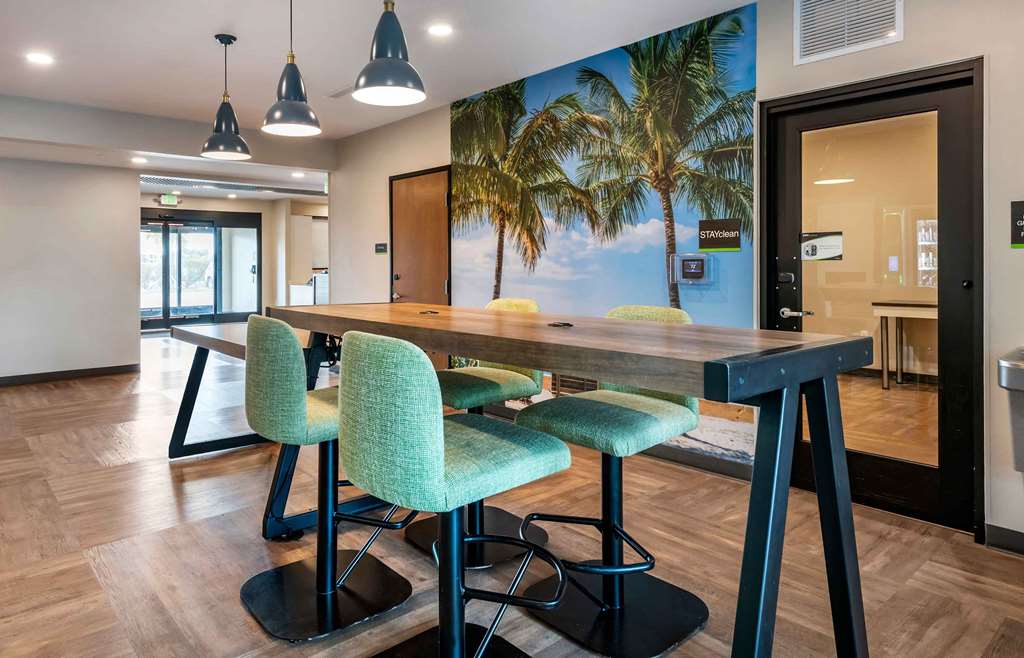 Extended Stay America Premier Suites Tampa Fairgrounds Casin - photo 8