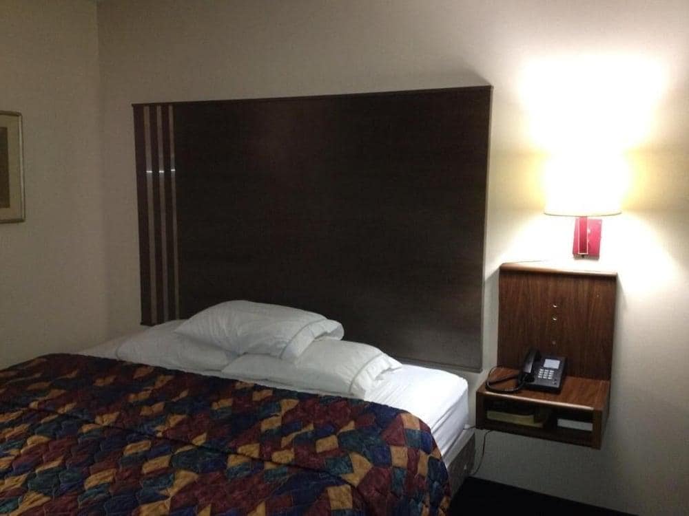 Classic Inn Early - photo 5