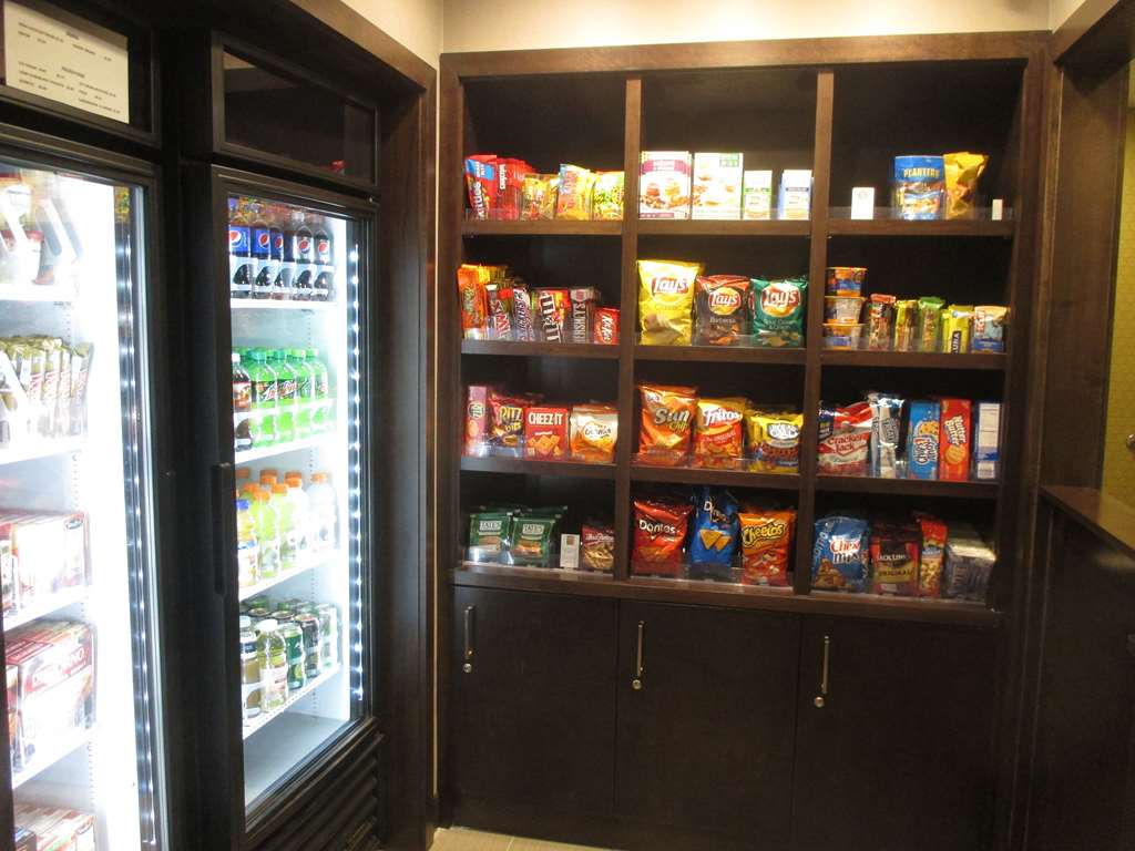 Best Western Harvest Inn & Suites - photo 24