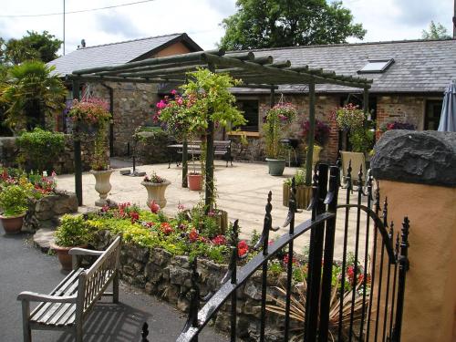Stoney Cottage — 4-Star Luxury Hotel in Narberth, United Kingdom