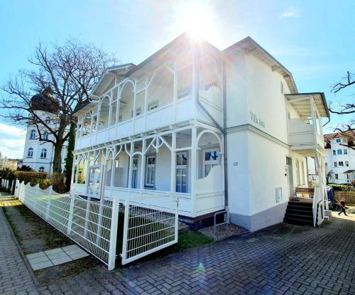 Villa Asta — 4-Star Luxury Hotel in Ostseebad Binz, Germany