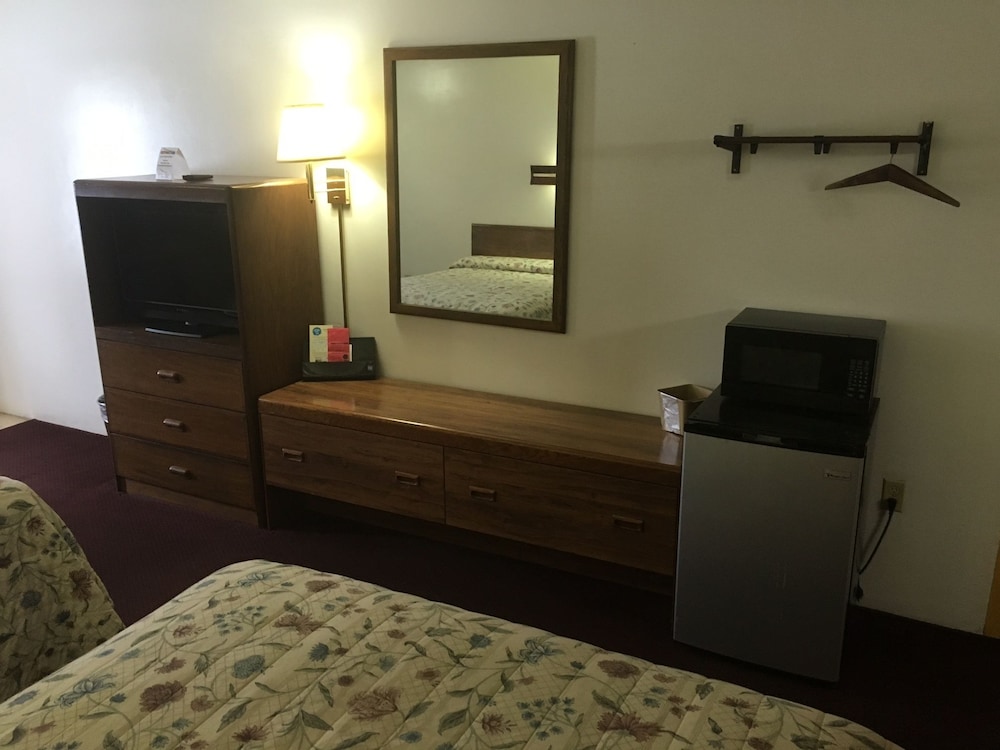 Grapevine Inn - photo 7